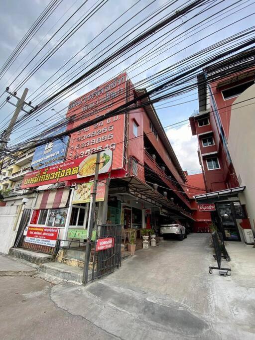 Ratanawong Place 823 Bangkok Zewnętrze zdjęcie